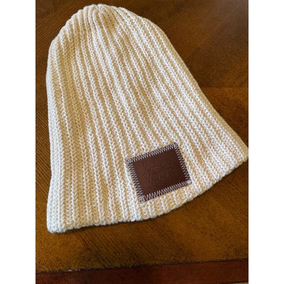 Love Your Melon Knit Beanie Cream Ribbed Winter Hat Unisex Neutral Slouchy Cap - Picture 1 of 4